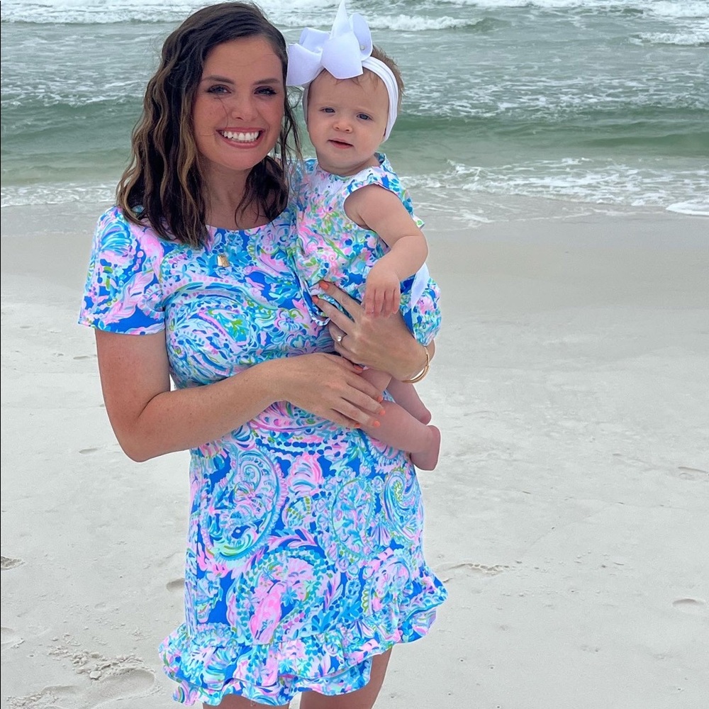 Worn once mommy and me lily Pulitzer dress 6-12 mo/size8